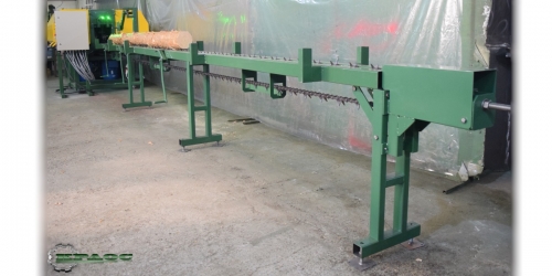 Multi blade machine for pulpwood UPT-250M