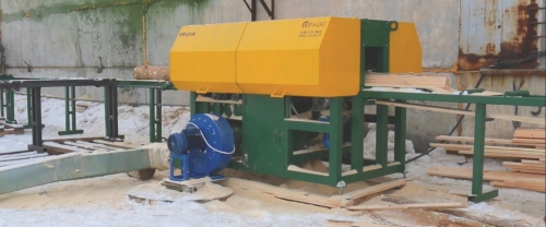 Multi blade machine for pulpwood UPT-250M