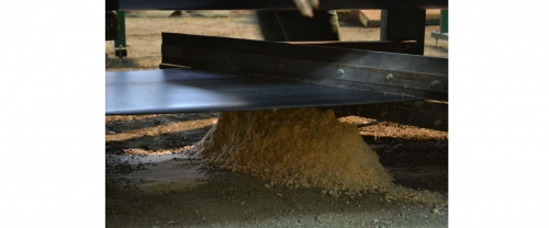 Conveyor to remove sawdust TOL-2